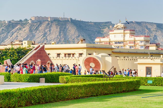 Jaipur Day Trip from Delhi by Car or Train – All Inclusive - Jal Mahal and Jantar Mantar: Peaceful Water, Big Science