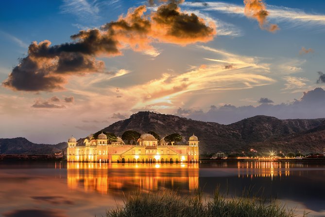Jaipur Day Trip from Delhi by Car or Train – All Inclusive - Jaigarh Fort: Fort Views and a Reason It Was Built