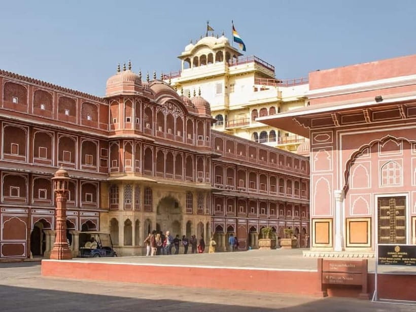 Jaipur: Elephant Activities Feed, Paint & Ride with Pickup - What to wear and bring so you enjoy every step