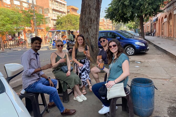 Jaipur Evening Food & market Tour: Savor the Test of the Jaipur - Pink City orientation stop where the evening starts