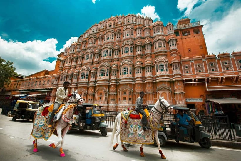 Jaipur: Full-Day City Tour with Car, Guide & Skip-the-Line - Why this private Jaipur day feels less stressful