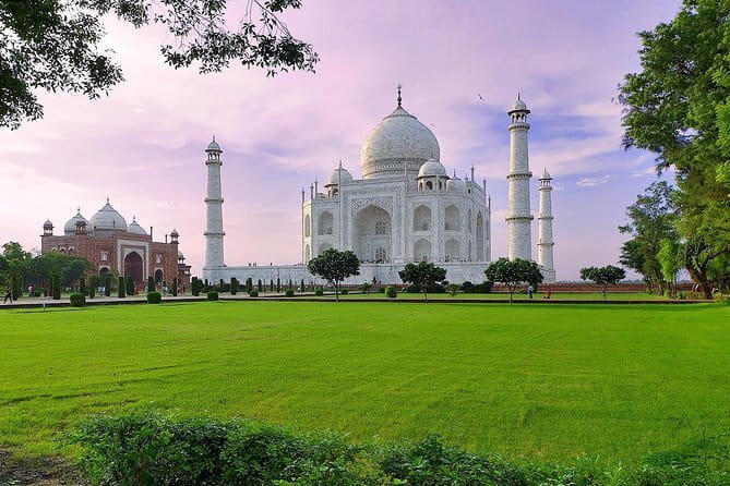 Jaipur Full Day Heritage of Pink City Tour By Tuk Tuk With Chai - Jal Mahal From Man Sagar Lake, A Short Stop With Big Visual Payoff