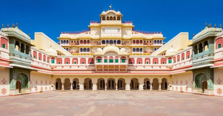 Jaipur: Full-Day Private City Tour by Car with Guide - Jantar Mantar UNESCO: The Sky-Tech Stop People Forget to Prioritize