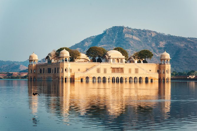 Jaipur Guided City Tour: City Palace, Jantar, Hawa & Jal Mahal - Timing tips: how to make the short stops feel longer