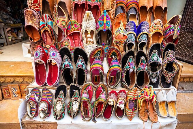 Jaipur Half-Day Shopping Tour with Hand Block Printing Class - Ratnavali Arts: jewelry making where you can actually follow the craft