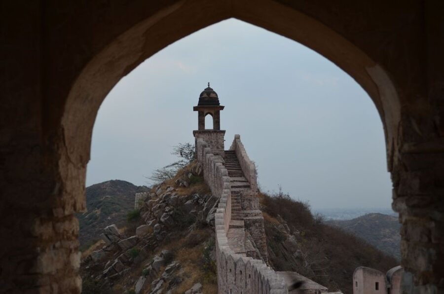 Jaipur: Instagram Tour of The Best Photography Spots - Jantar Mantar, where giant instruments make surprising photos