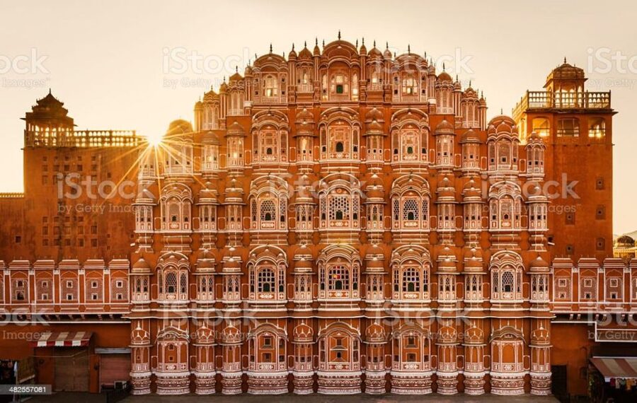 Jaipur: Instagram Tour of The Top Photography Spots - Pickup and the air-conditioned chauffeur plan