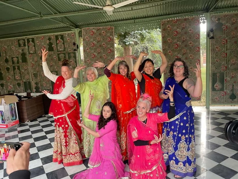 Jaipur: Namaste Bollywood l Dance like a Star - Warm-Up and Song Time, Where Beginners Start Winning Fast