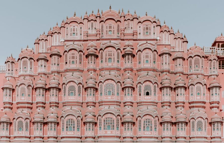 Jaipur: Private Full Day City Sightseeing Tour with Guide - Price and logistics: does $38 buy real value here?