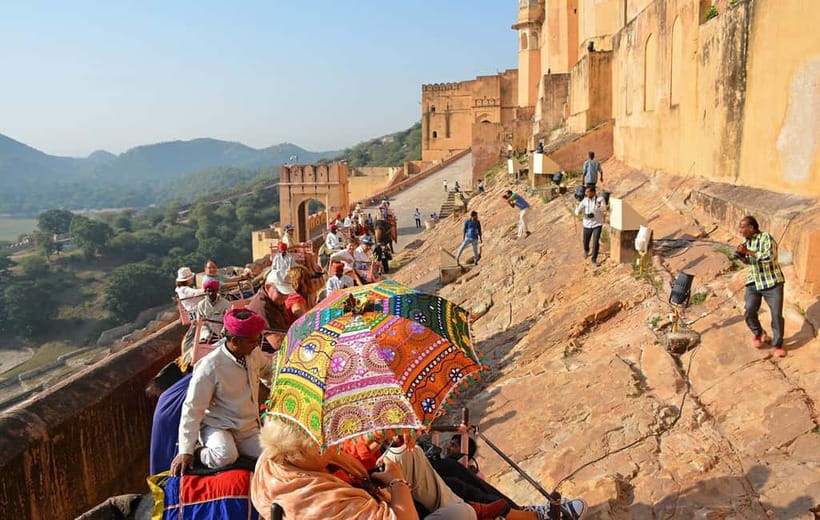 Jaipur: Private Full-Day City Tour By Tuk-Tuk with Pick-Up - A Private Tuk-Tuk Circuit That Starts at 8:30