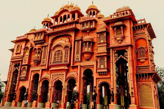 Jaipur Private Full Day Sightseeing Tour with Guide by Car - Panna Meena ka Kund: a quick 16th-century stepwell stop