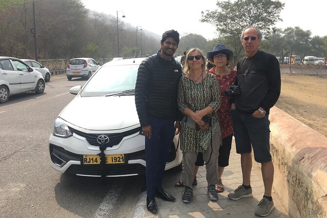 Jaipur Private Sightseeing Tour – All-Inclusive with Car & Guide - Royal Gaitor Tombs and the “easy to like” memorials