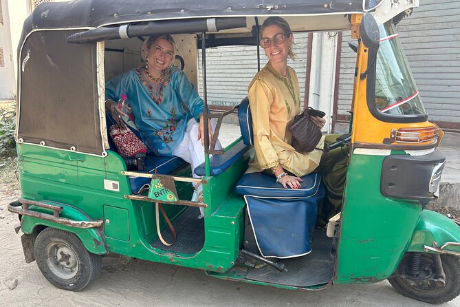 Jaipur Private Tuk Tuk Tour – Full-Day jaipur City Sightseeing - Jal Mahal: the Water Palace, fast stop, great visual payoff