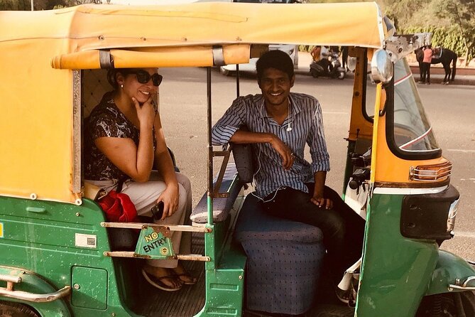 Jaipur Private Tuk Tuk Tour – Full-Day jaipur City Sightseeing - Pink City markets: a shopping window that makes sense