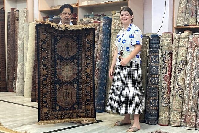Jaipur Shopping Tour - Stop 1: Heritage Textiles and Handicrafts