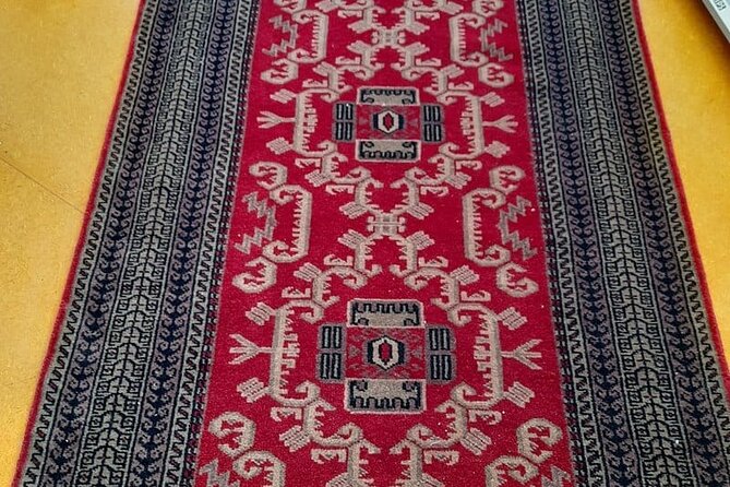 Jaipur Shopping Tour - Stop 2: Channi Carpets and Textiles