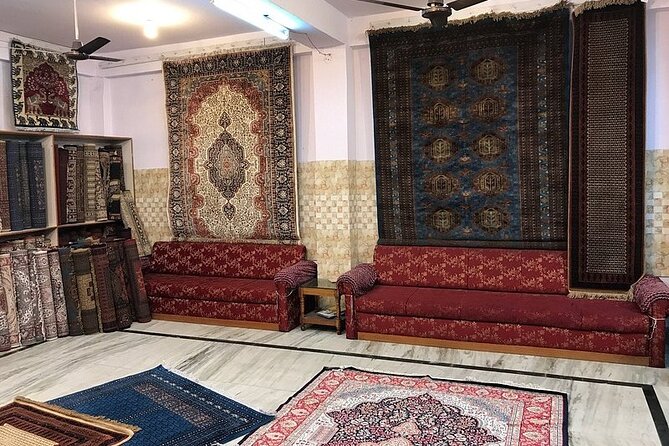 Jaipur Shopping Tour - Stop 5: Jaipur Blue Pottery Art Centre