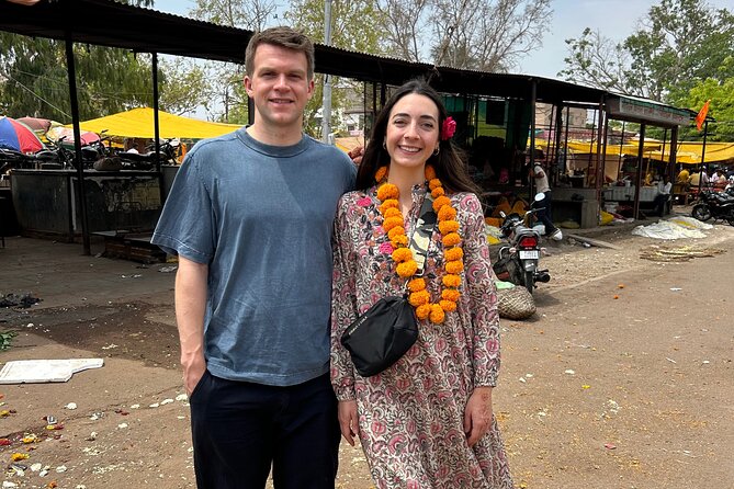 Jaipur: Shopping Tour with Blue Poetry & Printing Workshop & Rugs - Hotel pickup and the guide’s role in making shopping feel sane
