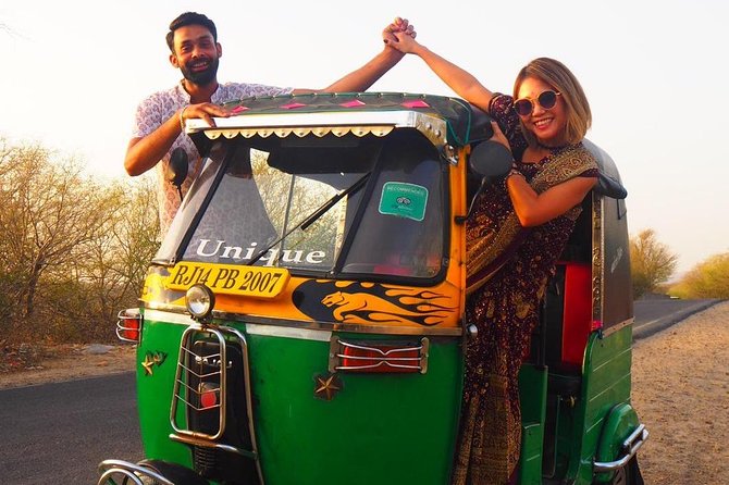 Jaipur Sightseeing Tuk-Tuk Tour - Mandir Shree Sitaram Ji and Tripolia Gate: Start With Spiritual Jaipur
