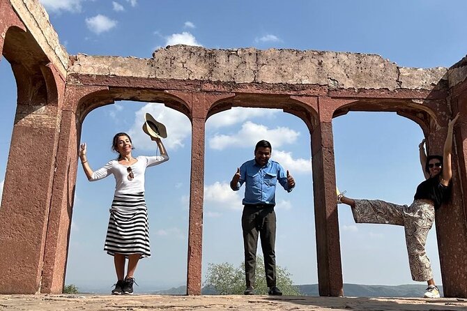 Jaipur Tour by Tuk-Tuk - Gaitore Ki Chhatriyan, royal tombs with strong visual payoff