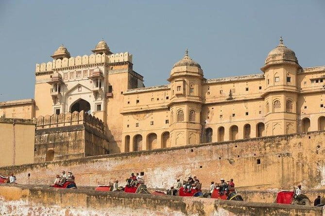 Jaipur Tour with Jaigarh Fort and Nahargarh Sunset - Jantar Mantar: 19 Instruments and the Stone Sundial Moment