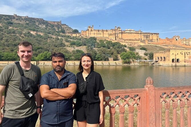 Jaipur Tour with Jaigarh Fort and Nahargarh Sunset - Getting Picked Up, Staying Cool, and Avoiding Jaipur Transport Headaches