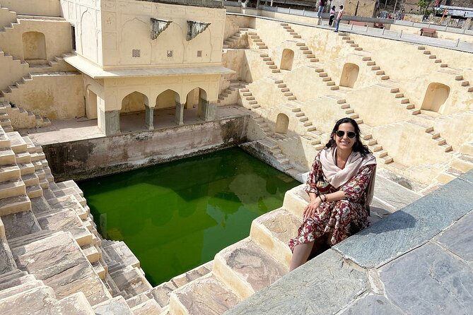 Jaipur Tuk Tuk Sightseeing Tour with Monkey Temple Sunset View - Royal Gaitor Tumbas and Jal Mahal: a quieter pause in the day