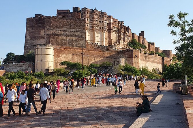 Jodhpur City Tour - Clock Tower and Sardar Market: old Jodhpur with your senses on