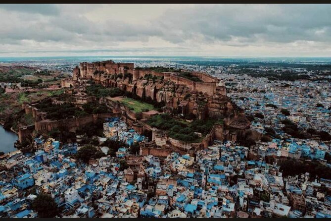 Jodhpur Five science Walking Tour With Local Guide - Toorji Ka Jhalra Step Well: 1740s architecture you can actually picture
