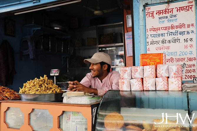 Jodhpur Heritage Walk - First steps in the Blue City: meeting at Ghanta Ghar
