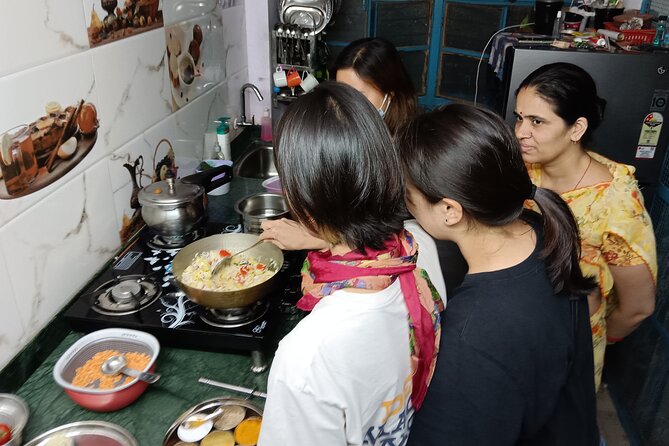 Jodhpur Private Cooking Class With Family - Roti or chapati plus bread skills: the part you can bring home
