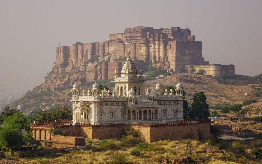Jodhpur: Private Mehrangarh Fort and Blue City Day Tour - Umaid Bhawan Museum: Palace-to-Museum Royal Story
