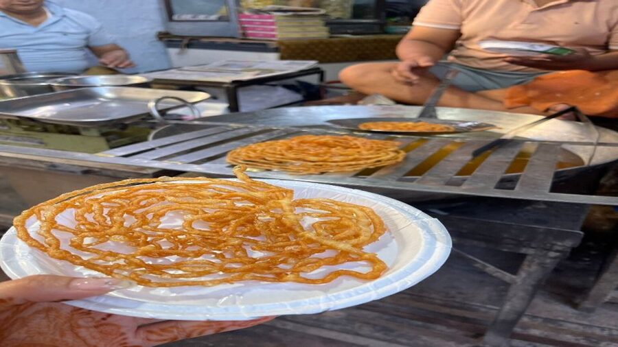 jodhpur: street food tour with over 8 food tastings - A street-food shortcut through Jodhpur’s everyday life