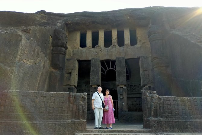 Kanheri Cave with Global Vipassana Pagoda Tour in Private Vehicle - FAQ