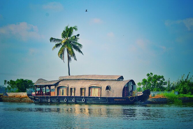Kerala Beauty, Kochi with Alleppey Houseboat Cruise -03 Days Tour - Fort Kochi Beach Walk: A Simple Reset Between Sights
