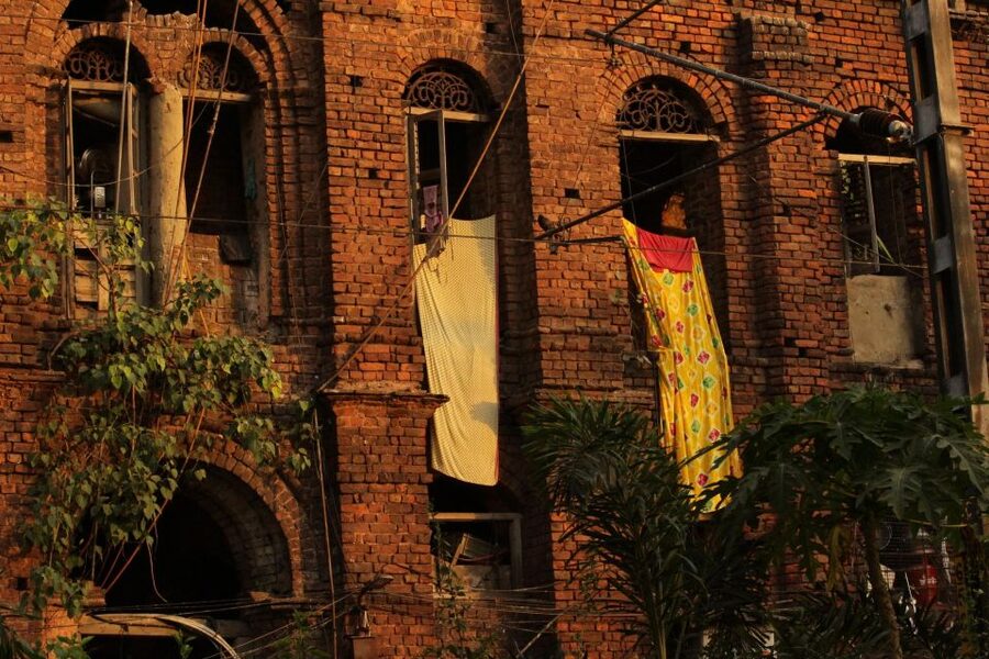 Kolkata: A Sea of Faces and A Thousand Places - Should you book this Kolkata face-sea story tour?