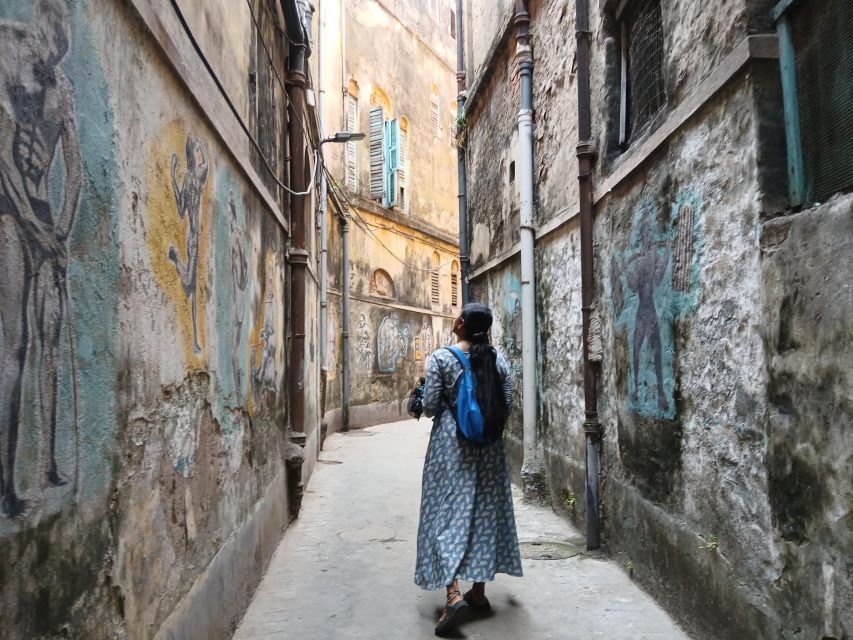 Kolkata: A Sea of Faces and A Thousand Places - Price and logistics: what $32 really covers in Kolkata