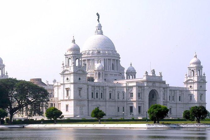 Kolkata tour in private car with guide & lunch for immersive cultural experience - Morning Pickup and the Job Charnock Mausoleum Primer