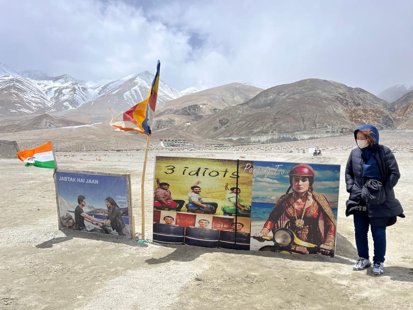 "Leh to Pangong Lake Sameday tour: A Day of Tranquil Wonders - Leaving Leh early: the 10-hour rhythm