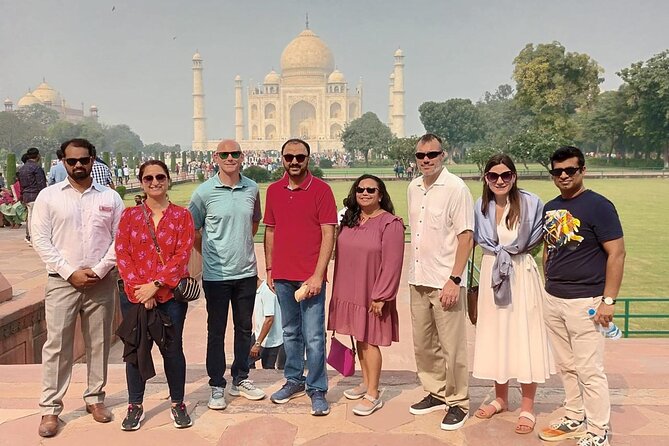 Luxury Same Day Taj Mahal tour From Delhi - All Inclusive - Entering the Taj Mahal in daytime light