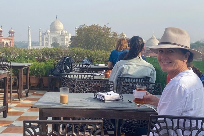 Luxury Taj Mahal by super fast train from Delhi all inclusive - Private Transportation and Pickup: Reducing the Hidden Stress