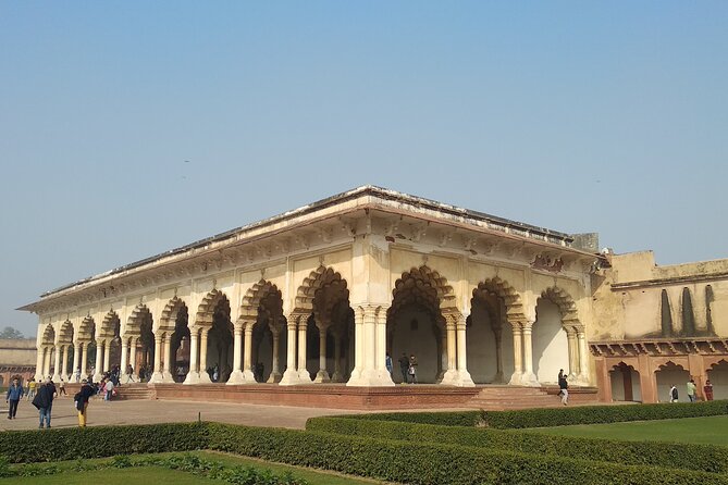 Luxury Taj Mahal Tour By SUPERFAST Train From Delhi - The role of your guide: names you might meet and what they do