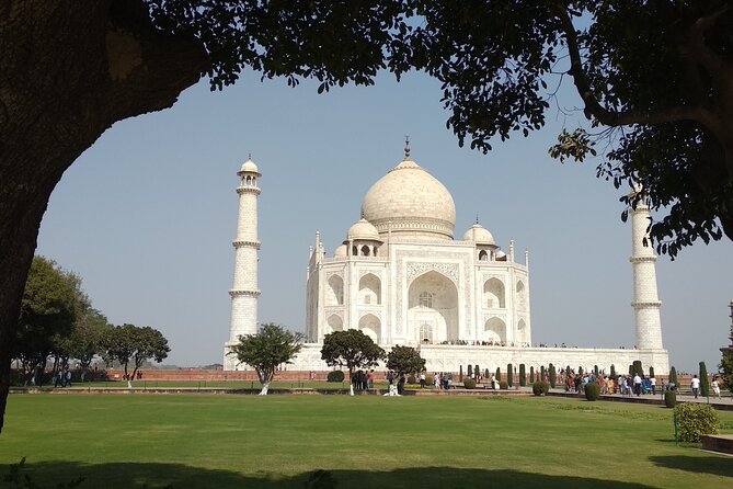 Luxury Taj Mahal Tour By SUPERFAST Train From Delhi - Hotel pickup and the start time that changes everything