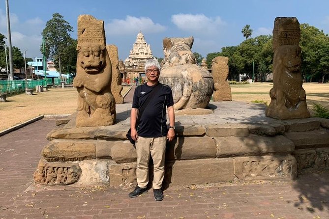 Mahabalipuram and Kanchipuram Day trip from Chennai by Private car with Guide - Krishna’s Butter Ball: the strange physics of a boulder