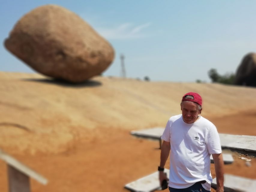 Mahabalipuram: Private Guided tour from Chennai with lunch - Krishna’s Butterball and the Art of Stone That Teases Physics