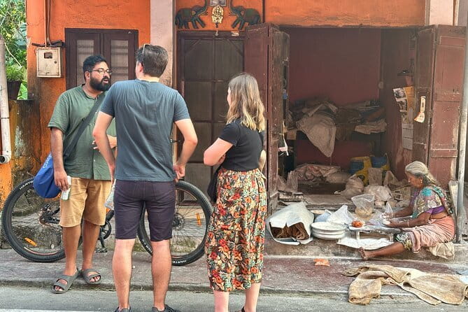 Mattancherry Heritage Tour by The Kochi Heritage Project - Stop 1: Ariyittu Vazhcha Kovilakom and the Cochin royal family origin story