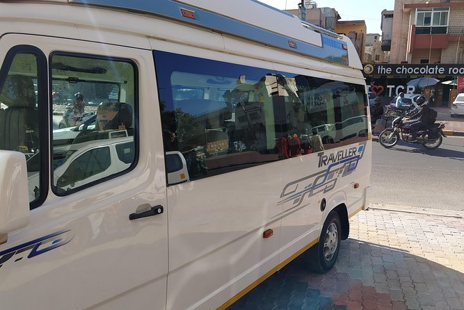Mehrangarh Fort and Blue City Historic Tour with Local Guide - Mehrangarh Fort in 2 hours: rooms, courtyards, and real atmosphere