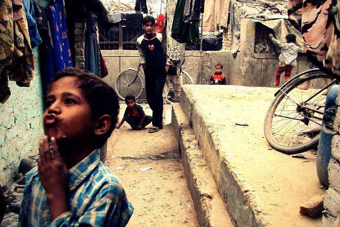 Moral Slum Tour in Delhi with hotel pickup & drop - Why This Delhi Half-Day Feels Different