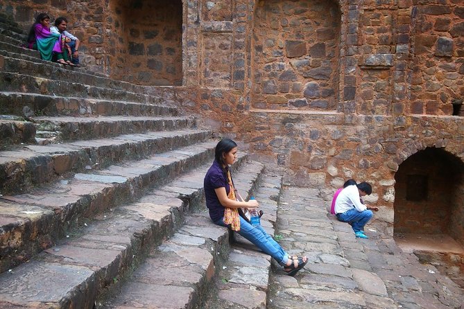 Moral Slum Tour in Delhi with hotel pickup & drop - Price and Value: What $69 Buys You in Delhi