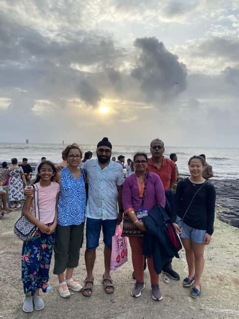 Mumbai: 2-Hour Guided Bandra Walking Tour - Key points before you go